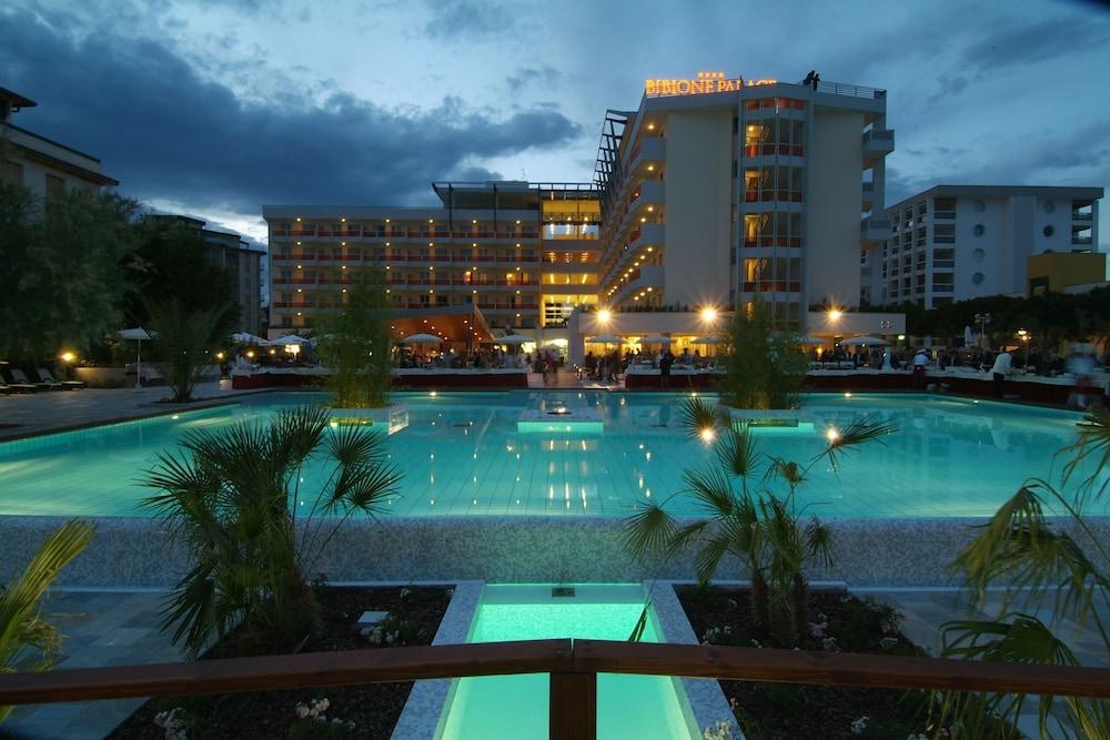 Bibione Palace Hotel Екстер'єр фото